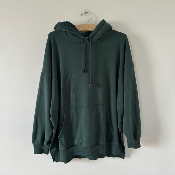 American Eagle Outfitters Tops - American Eagle Sherpa Hoodie Sweatshirt